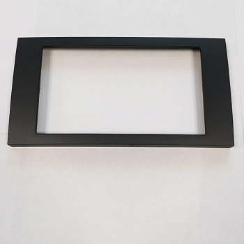 Ford Focus 07 Рамка на панель